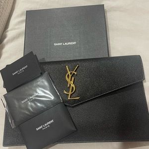 Saint Laurent ysl pouch medium black